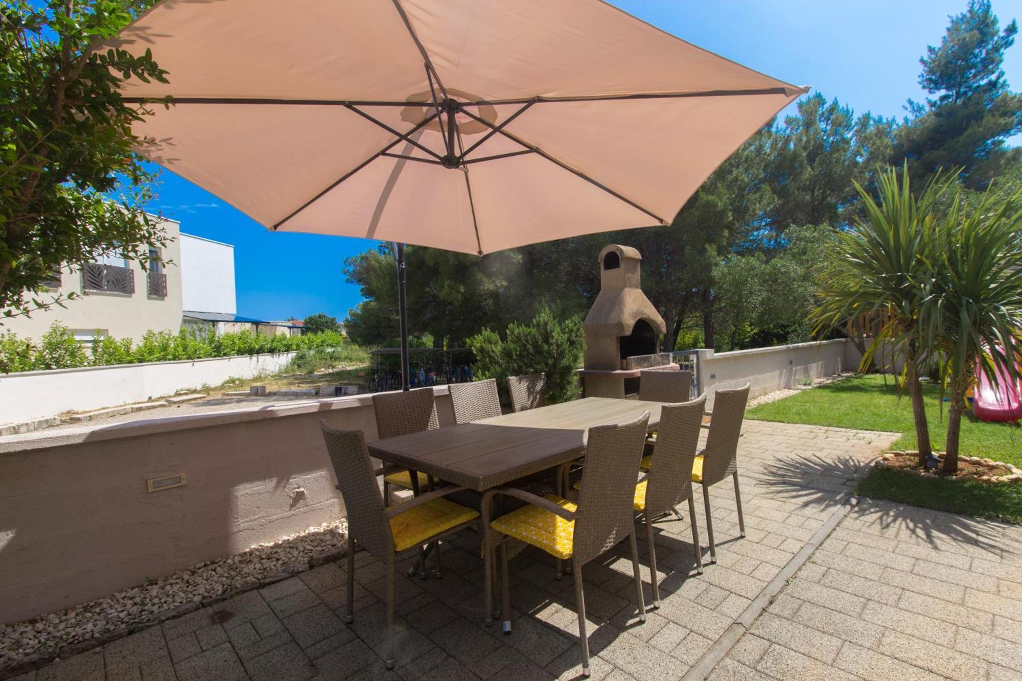 Apartmani Gnjidic Srima Luaran gambar