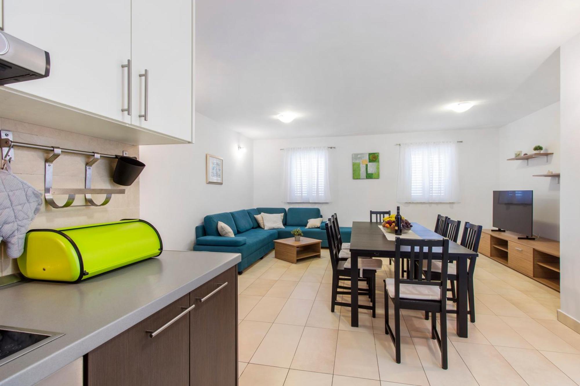 Apartmani Gnjidic Srima Luaran gambar