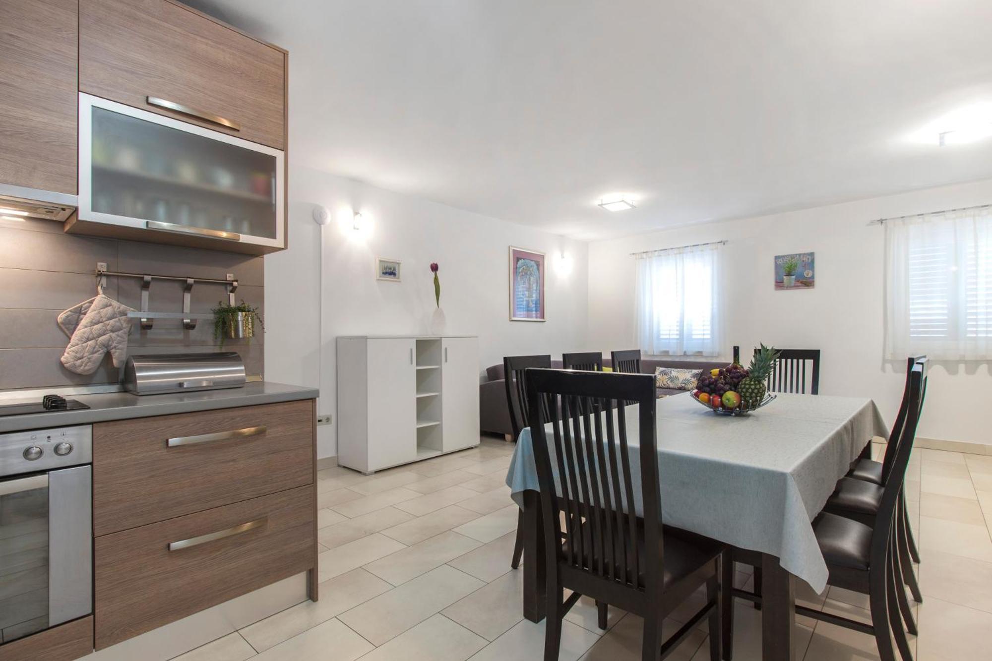 Apartmani Gnjidic Srima Luaran gambar